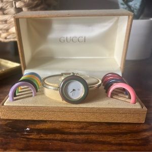 GUCCI vintage, gold ladies watch, bezel change